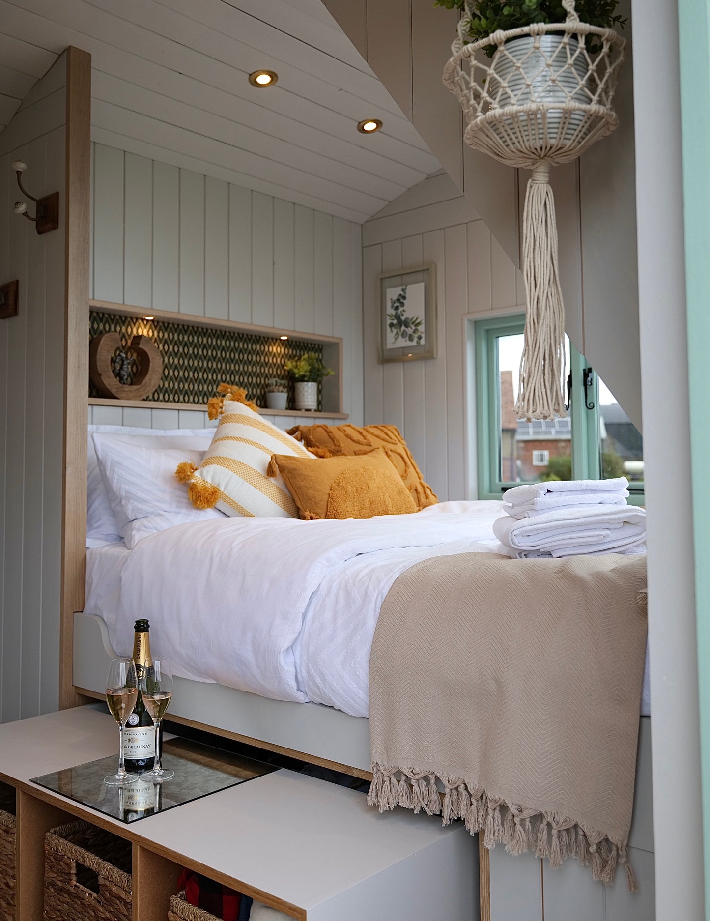 Little Aslan's Oak House | Manufactured by Little Lux London