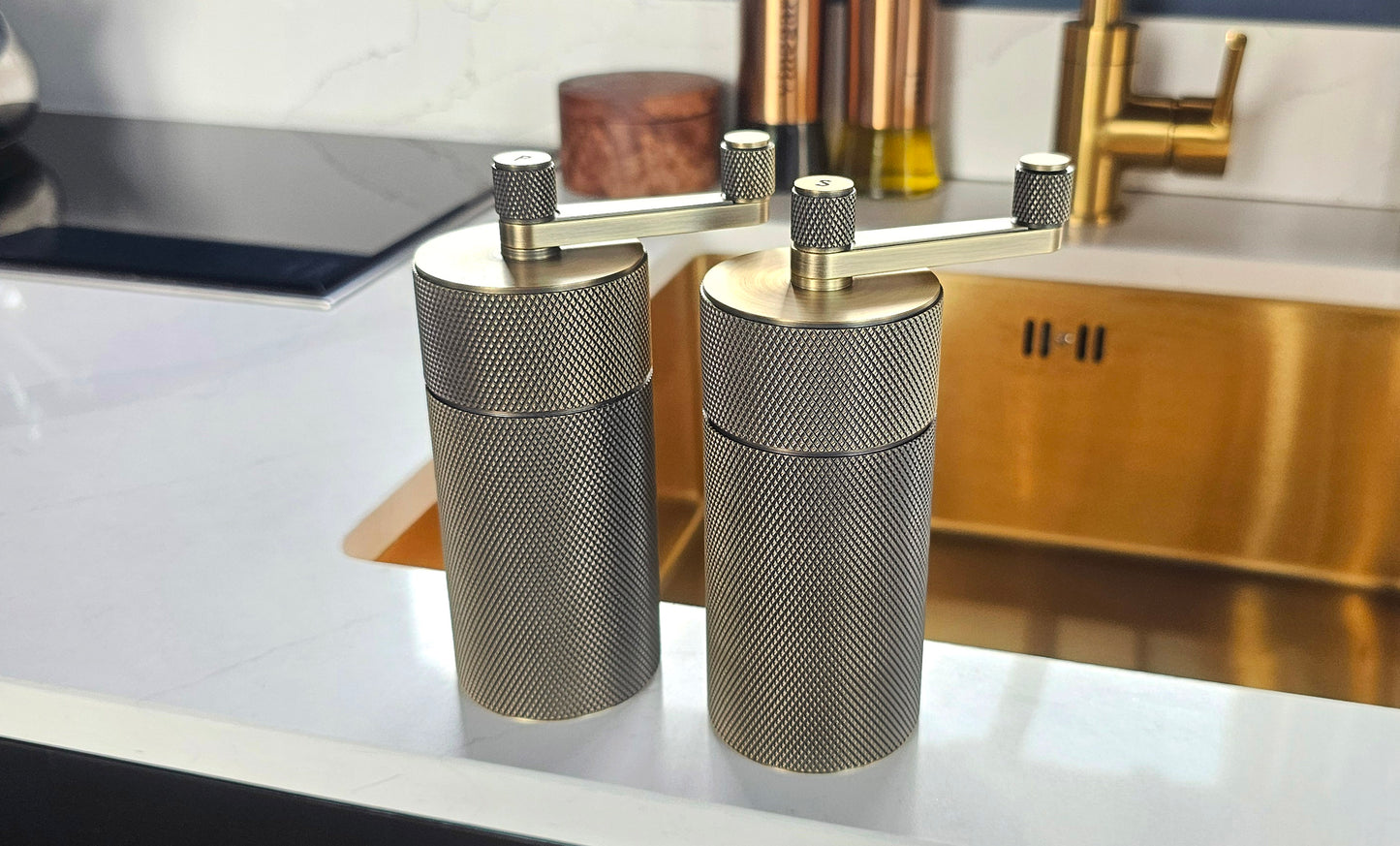 Solid Brass Salt & Pepper Mill / Grinder – Antique Brass Knurled Finish